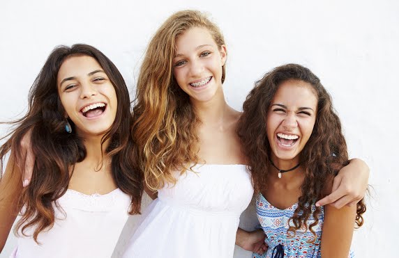 teens-wearing-invisalign-braces